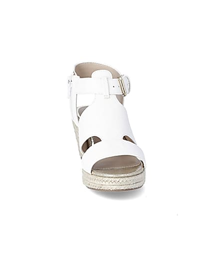 360 degree animation of product Girls white strappy wedge sandals frame-20