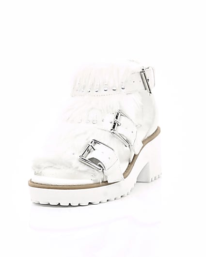360 degree animation of product Girls white stud fur trim clumpy sandals frame-2