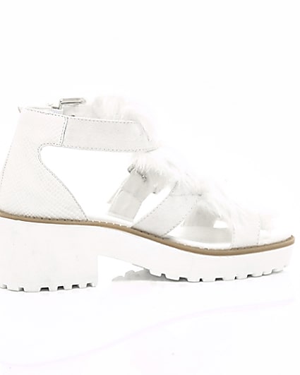 360 degree animation of product Girls white stud fur trim clumpy sandals frame-11