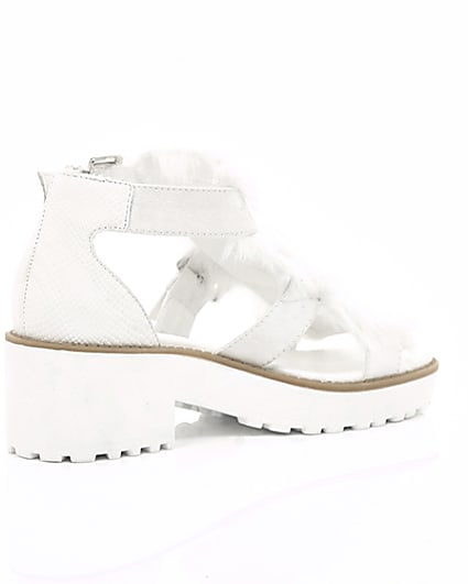 360 degree animation of product Girls white stud fur trim clumpy sandals frame-12