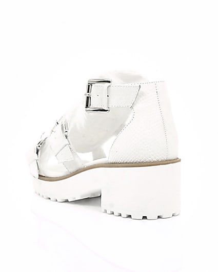 360 degree animation of product Girls white stud fur trim clumpy sandals frame-18