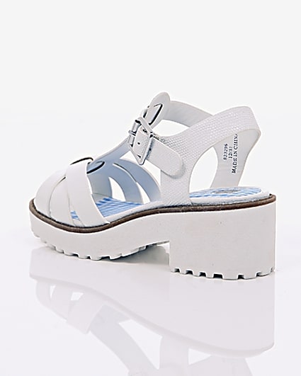 360 degree animation of product Girls white T-bar chunky sandals frame-19