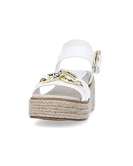 360 degree animation of product Girls white wide fit wedge sandals frame-22