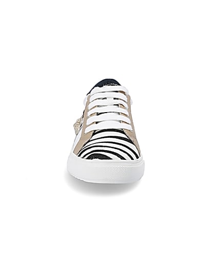360 degree animation of product Girls white zebra print lace-up trainers frame-21