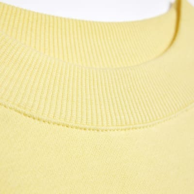 Girls yellow long sleeve sweatshirt