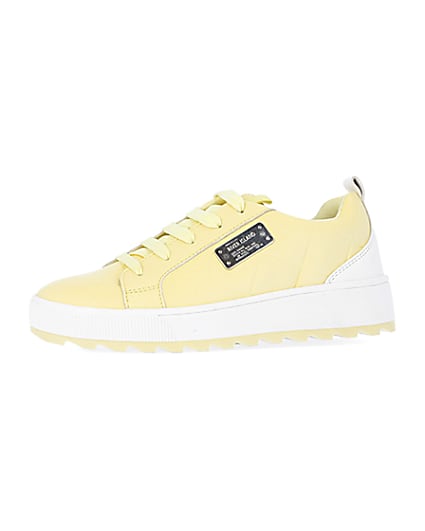 360 degree animation of product Girls Yellow Quilted lace up trainers frame-2