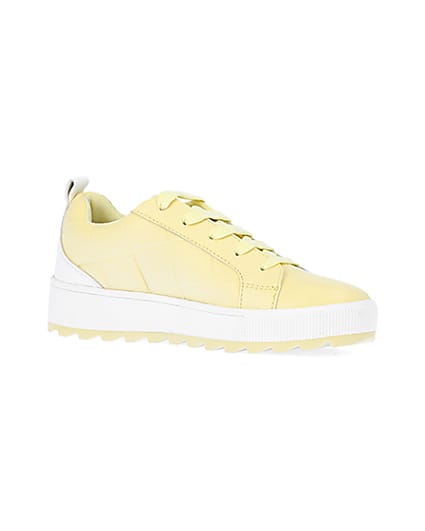 360 degree animation of product Girls Yellow Quilted lace up trainers frame-17