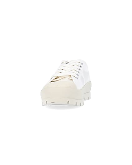 360 degree animation of product Gola white trainers frame-22
