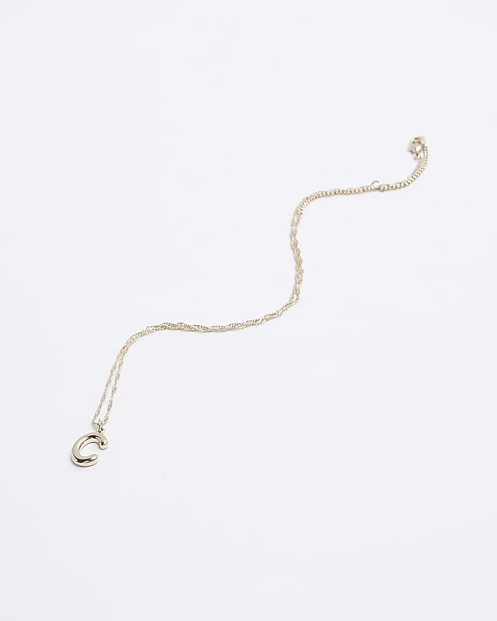 Gold 'C' initial charm necklace