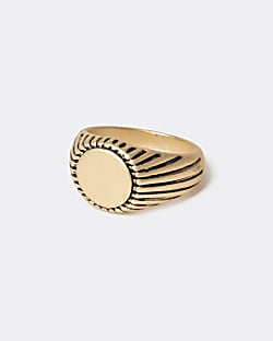 Gold colour detailed signet ring
