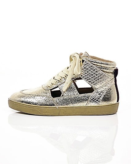 360 degree animation of product Gold cut out hi top trainers frame-22