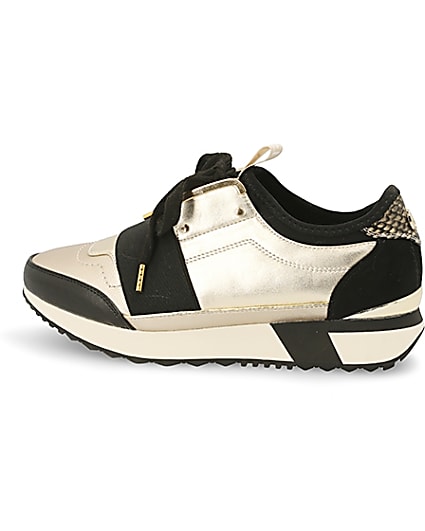 360 degree animation of product Gold elasticated lace-up runner trainers frame-4