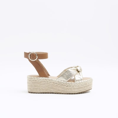 White and best sale gold flatforms