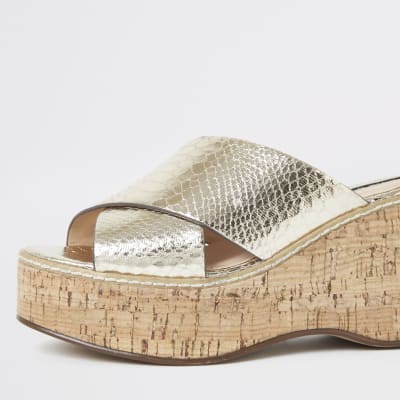 Gold metallic cross Strap wedges