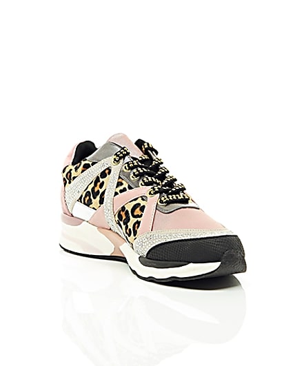 360 degree animation of product Gold metallic leopard print runner trainers frame-6