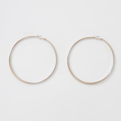 Gold tone interlinked hoop earrings