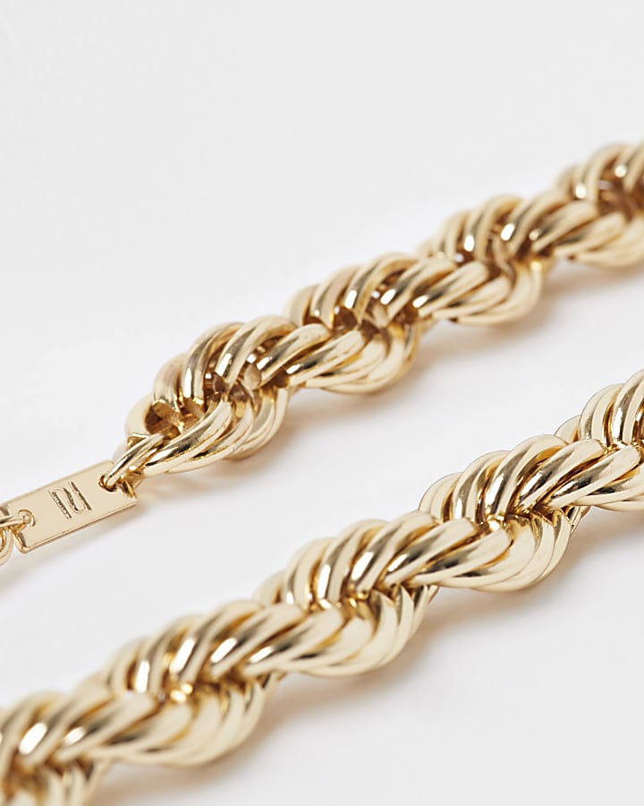 Gold twist chain necklace