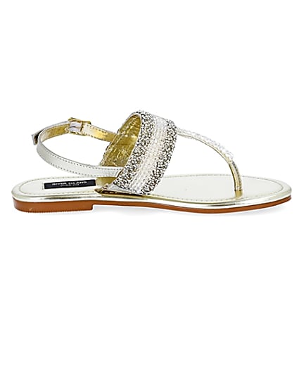 360 degree animation of product Gold wide fit bead toe thong sandals frame-15
