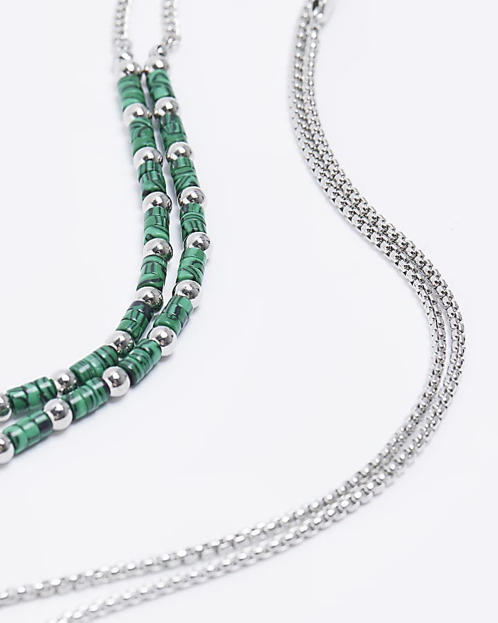 Green beaded multirow necklace