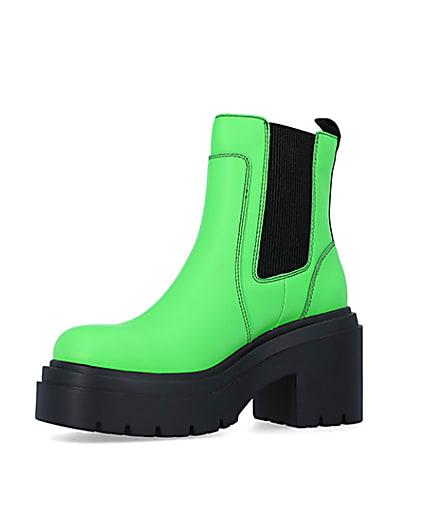 360 degree animation of product Green faux leather chunky chelsea boots frame-1