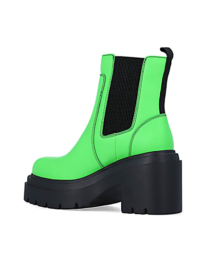 360 degree animation of product Green faux leather chunky chelsea boots frame-5