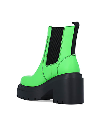 360 degree animation of product Green faux leather chunky chelsea boots frame-6