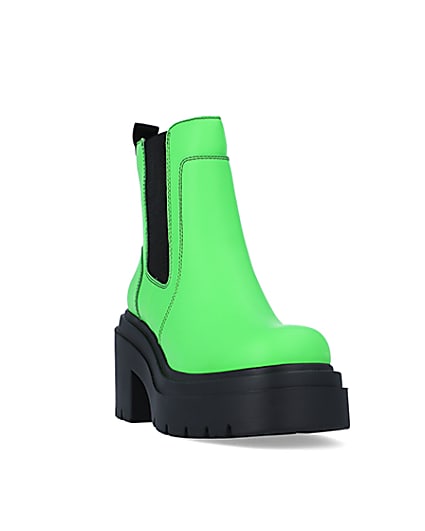 360 degree animation of product Green faux leather chunky chelsea boots frame-19