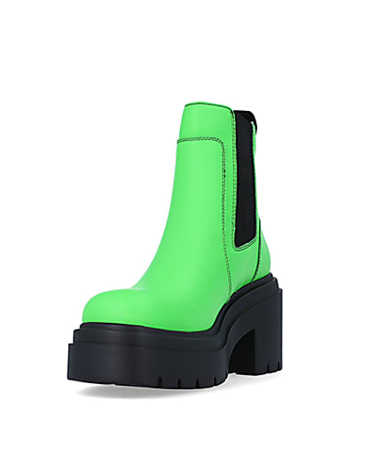 360 degree animation of product Green faux leather chunky chelsea boots frame-23