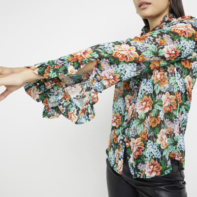 Green floral long sleeve shirt