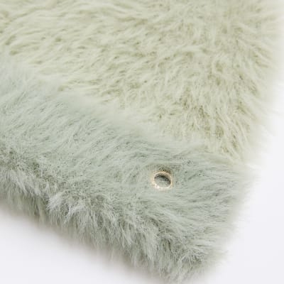 Green fluffy rib beanie hat River Island