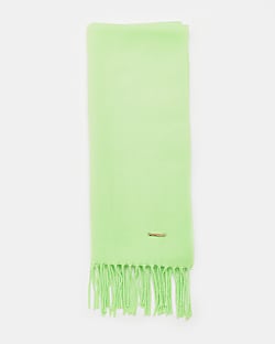 Green fringe scarf