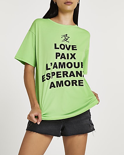 Green graphic print t-shirt