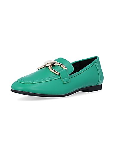 360 degree animation of product Green heart chain loafers frame-0
