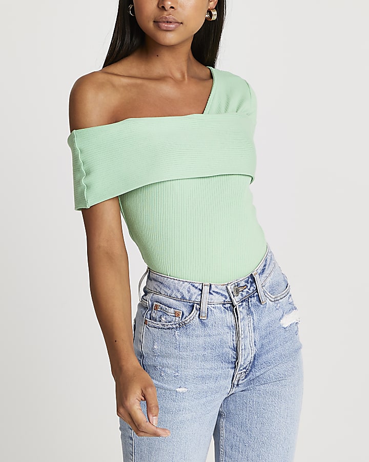 Green knitted asymmetric top