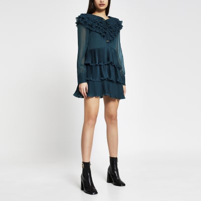 mermaid style outfits