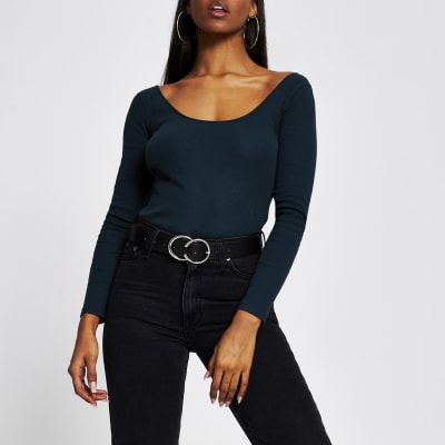long sleeve scoop neck top
