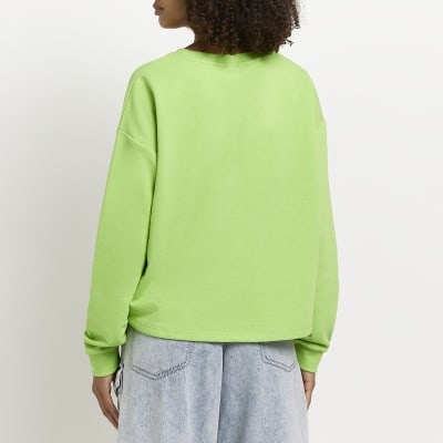 green long sleeve sweatshirt