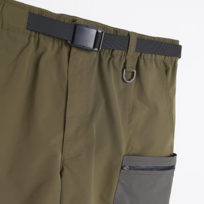 Green loose fit utility cargo shorts River Island
