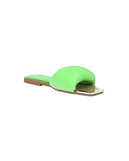 360 degree animation of product Green padded cross over sandals frame-18