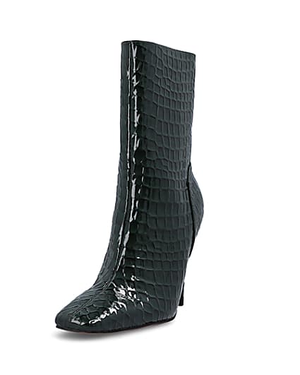 360 degree animation of product Green patent croc embossed heeled boots frame-23