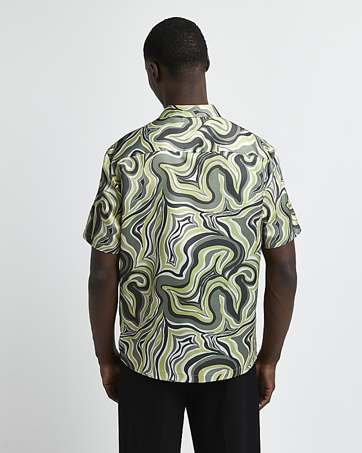 Green regular fit printed short sleeve shirt