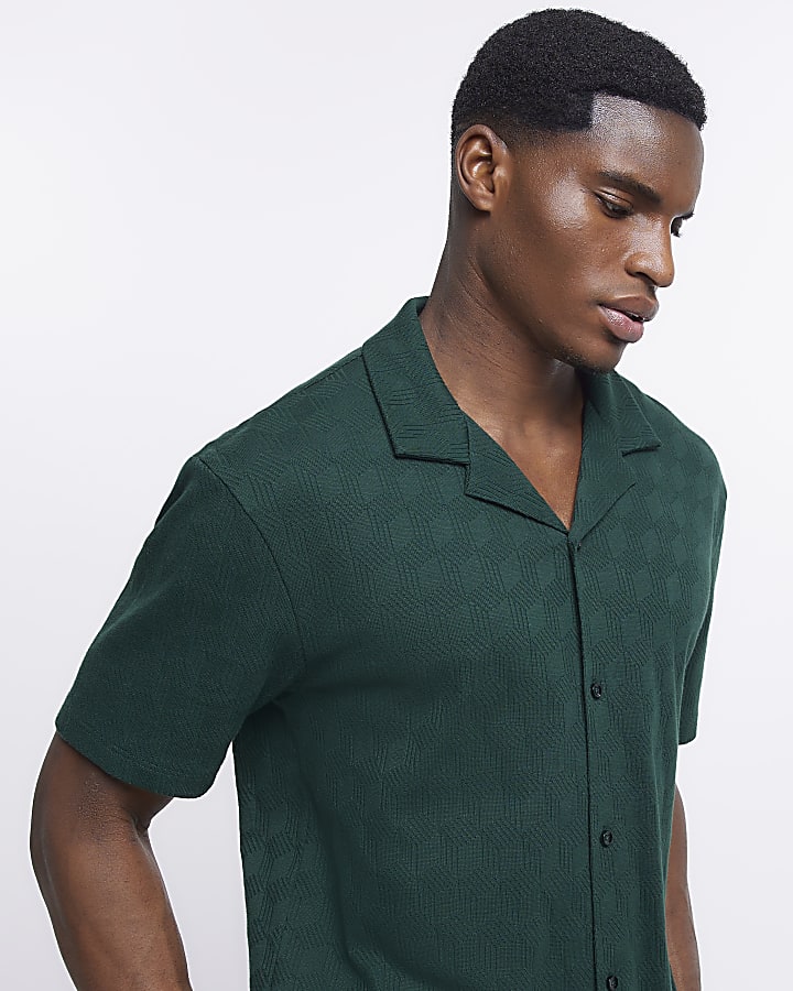Green regular fit textured revere shirt