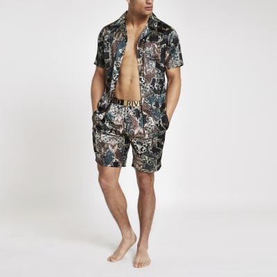 Green sateen baroque print pyjama shorts set