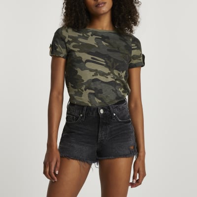 Green short sleeve camo t-shirt | River 