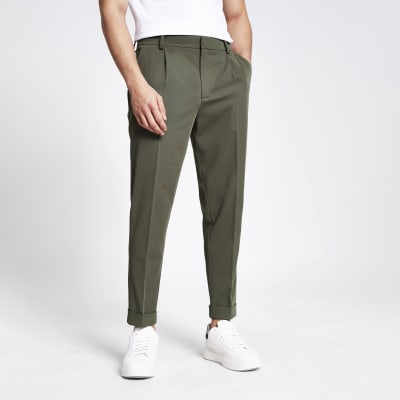 tapered pleated trousers