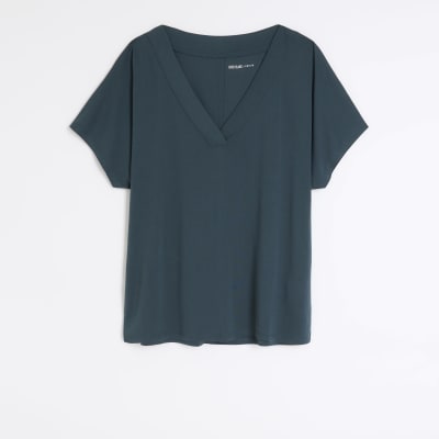 Green v-neck t-shirt | River Island