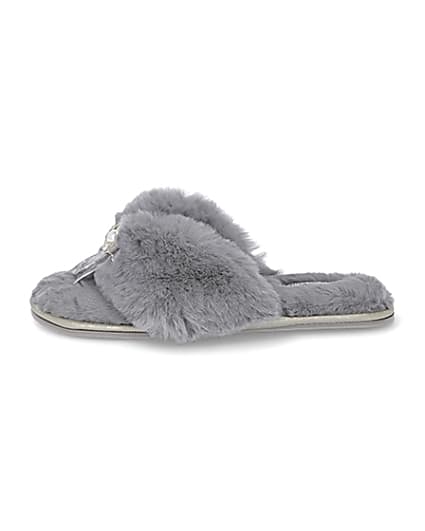 360 degree animation of product Grey bow faux fur slippers frame-3