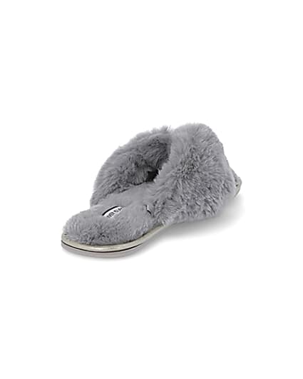 360 degree animation of product Grey bow faux fur slippers frame-11