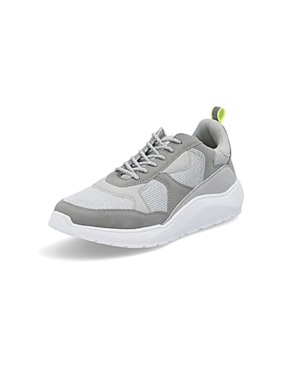 360 degree animation of product Grey chunky sole runner trainers frame-0