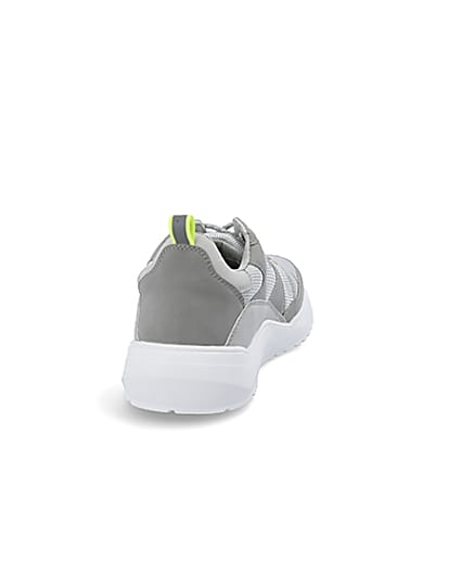 360 degree animation of product Grey chunky sole runner trainers frame-10